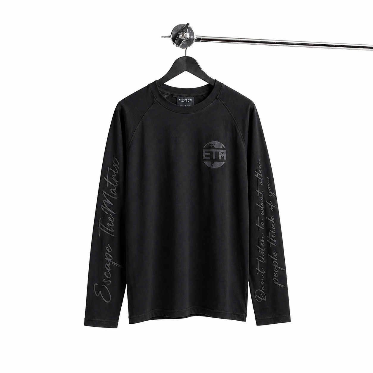 One colord long sleeve with writing