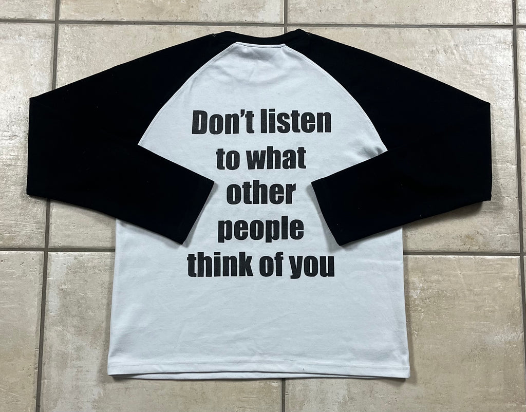 Black longsleeve (pre order)