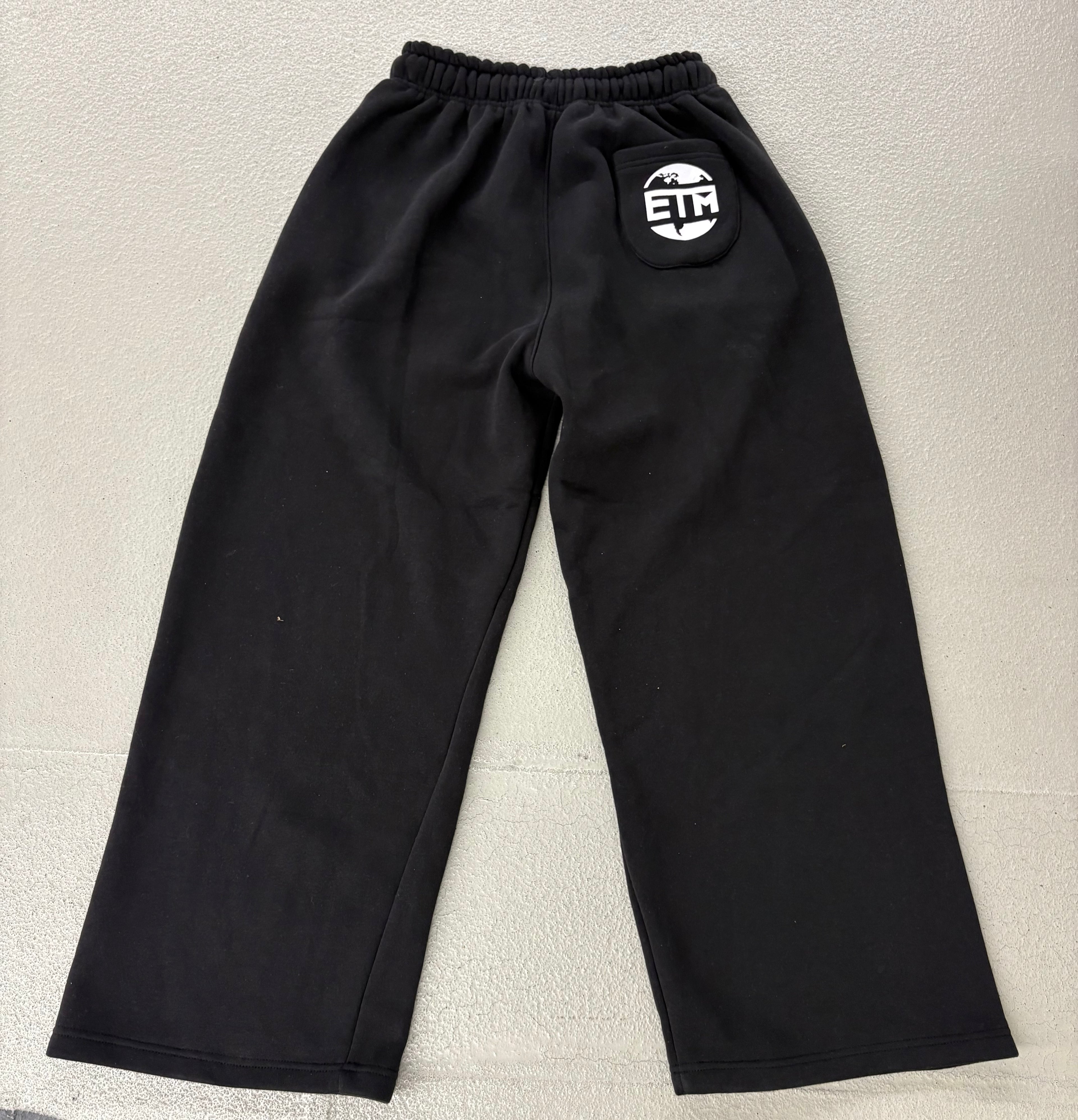 Black pants (pre order)