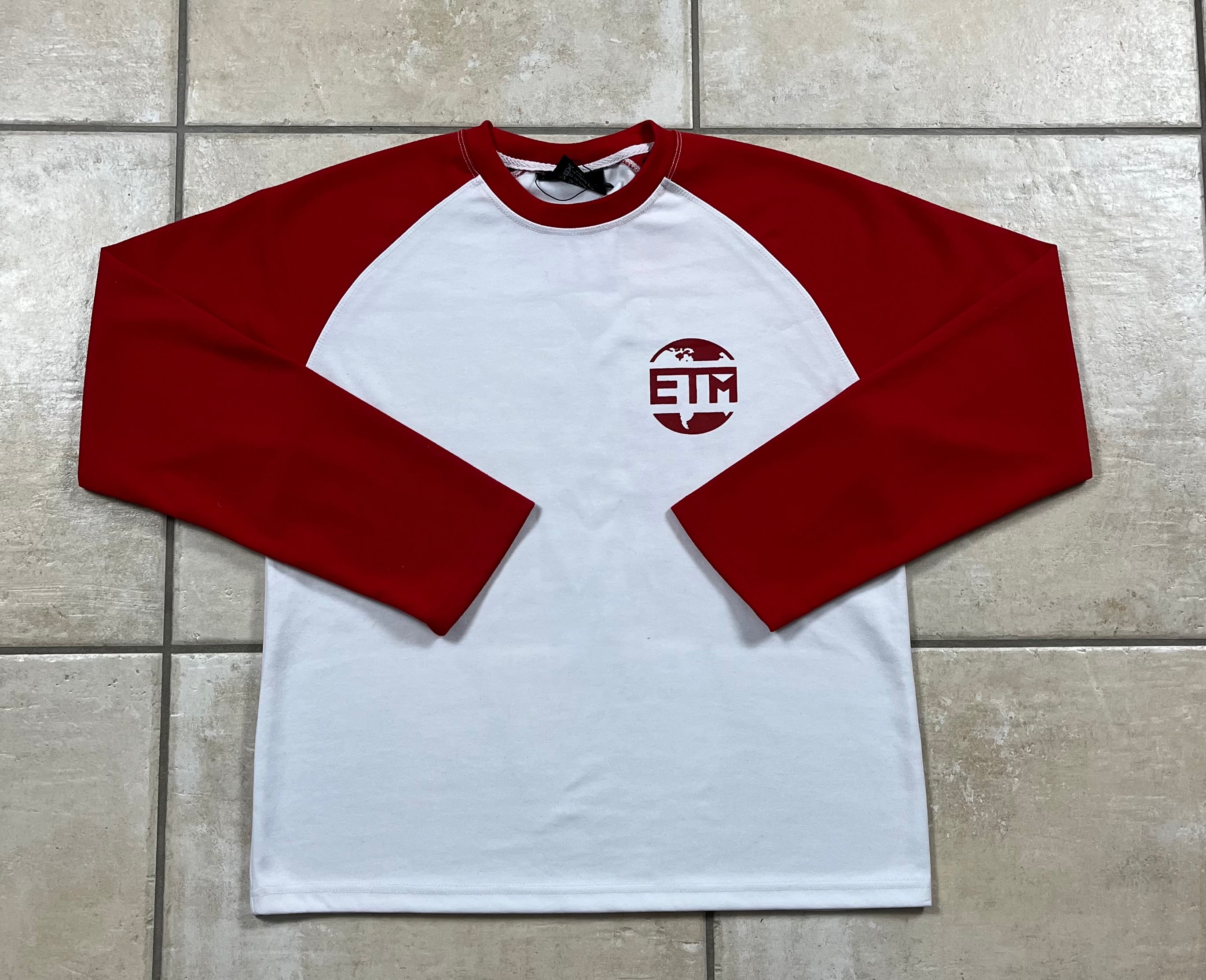 Red long sleeve (pre order)